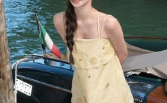 国产一卡2卡3卡4卡影视果冻